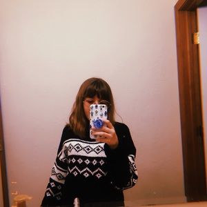 Meet your Posher, Ava